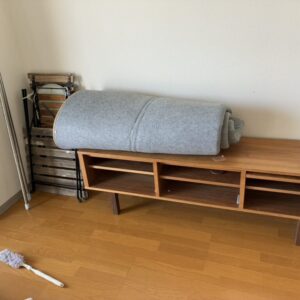 神戸市で不用品回収（テレビ台・カーペット・物干し竿・その他、、）致しました