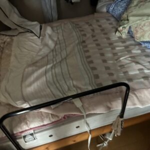 神戸市で不用品（介護ベッド・布団など）回収致しました
